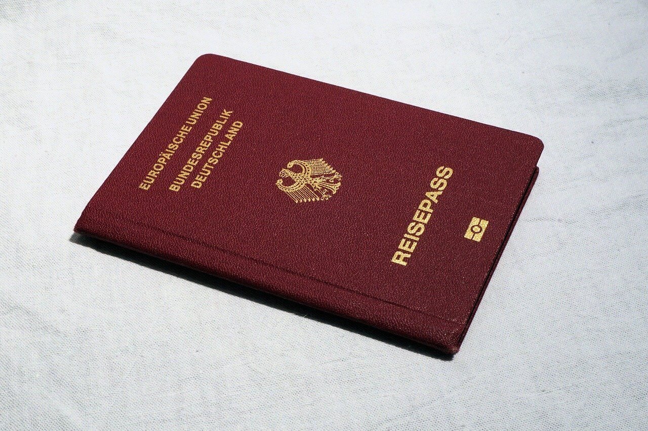 Personalausweis oder Reisepass? Was wird im Urlaub benÃ¶tigt?